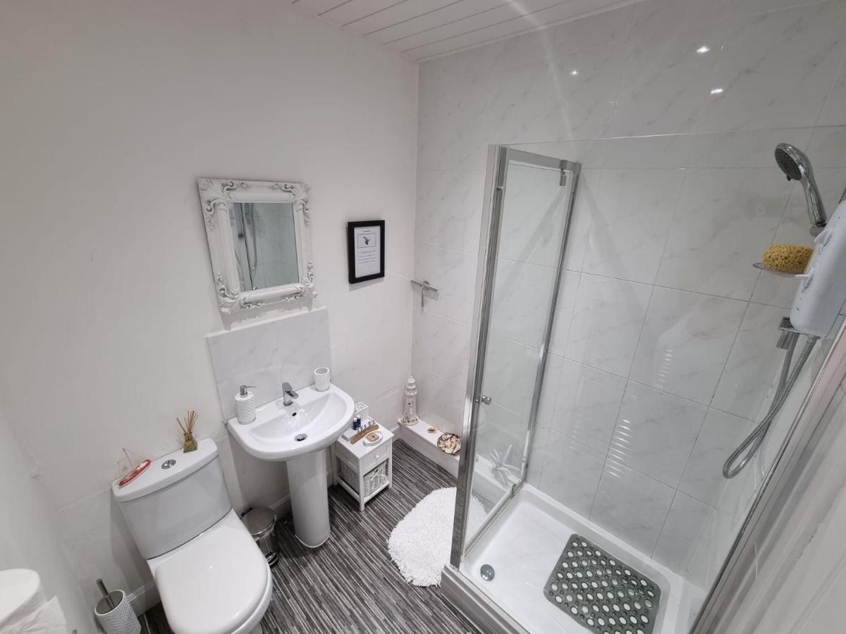 Rose 2-bed Town Centre In