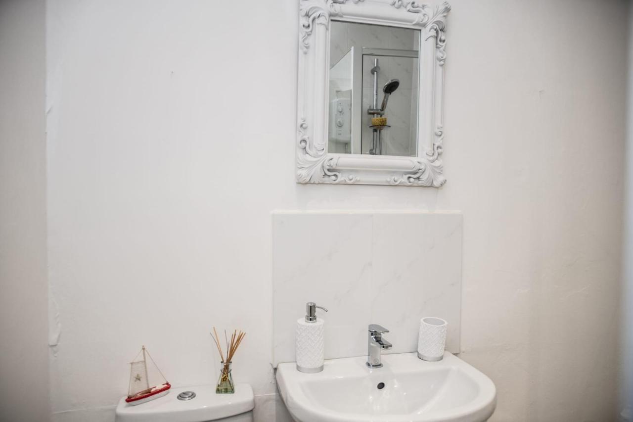 Apartment Rose 2-bed Town Centre In Ayr